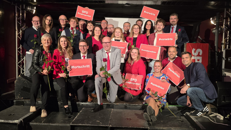 Die Kandidatinnen und Kandidaten der SPD für den Stadtrat Burglengenfeld.